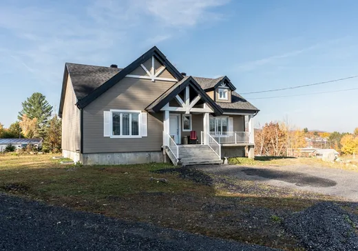 Maison à vendre - 15 Rue Jean-Lapierre, Knowlton, J0E 1V0