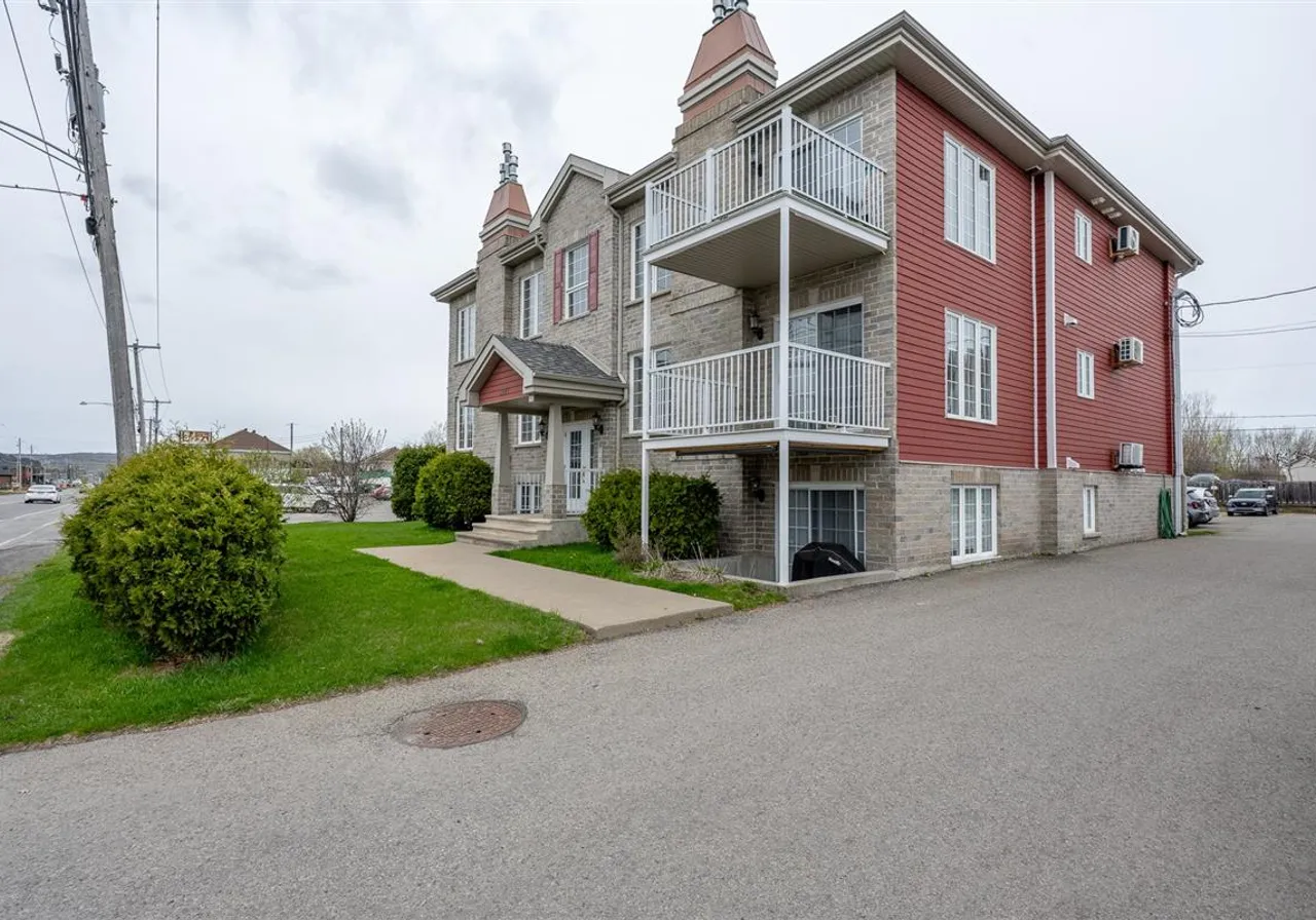Condo à vendre - 3127 Ch. d'Oka, Sainte-Marthe-sur-le-Lac, J0N 1P0