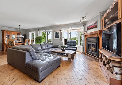 Maison à vendre - 2081 Ch. de Val-Royal, Val Morin, J0T 2R0