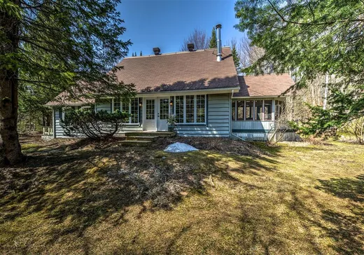 Two or more stories for sale - 352 Rue Lalande, Saint-Colomban, J5K2J5