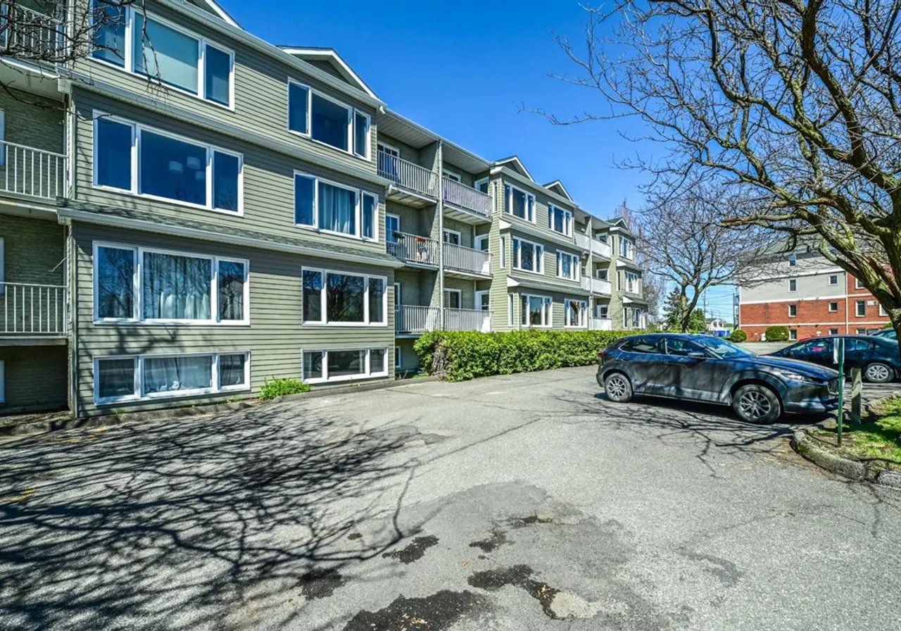 Condo à vendre - 3001 Rue des Émeraudes, St-Hubert, J4T 3T7