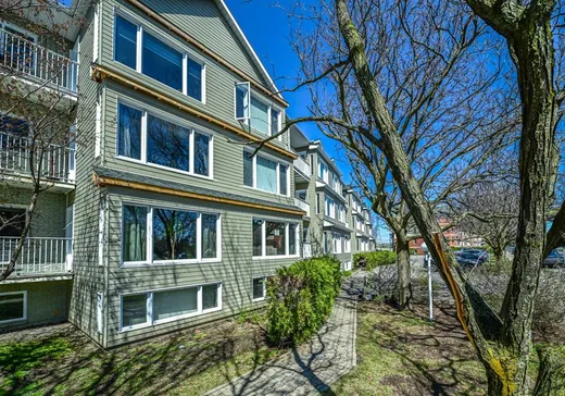 Condo à vendre - 3001 Rue des Émeraudes, St-Hubert, J4T 3T7