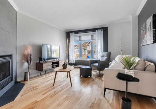 House for sale - 136 Rue de Touraine, Lachenaie, J6W 6L8
