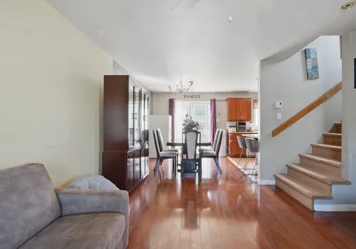 Maison à vendre - 47 Rue des Érables, Delson, J5B 1T1