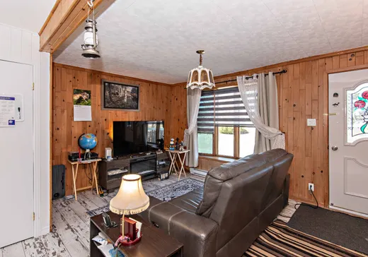Maison à vendre - 830 12e Avenue, Senneterre, J0Y 2M0