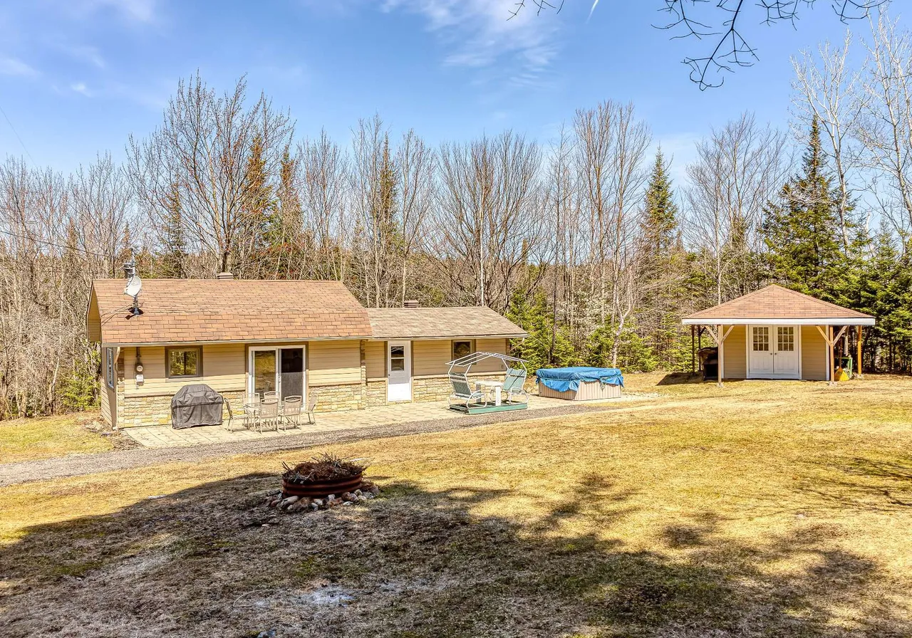 Maison à vendre - 150 Rue Sénéchal, Saint-Calixte, J0K 1Z0