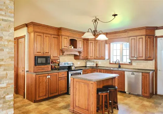 House for sale - 320 Rue Breault, Val des Sources, J1T 1C7