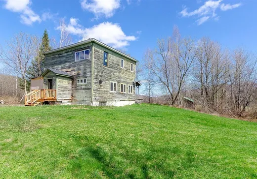 Maison à étages à vendre - 1429 Ch. de la Vallée-Missisquoi, Sutton, J0E2K0