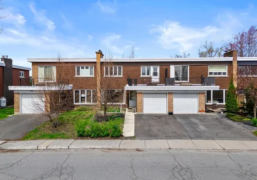 Maison à étages à vendre - 217 Rue Roy, Longueuil, J4R2H9