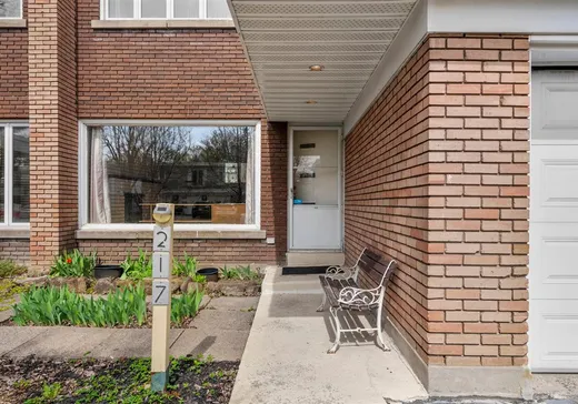 Maison à vendre - 217 Rue Roy, Longueuil, J4R 2H9