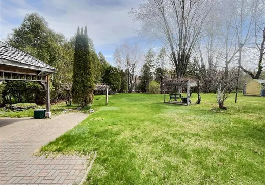 Maison à vendre - 830 Rue de Laval, Drummondville, J2B 4C6