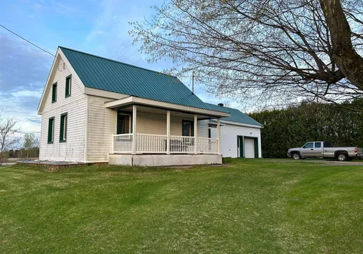 Maison à vendre - 1125Z Ch. des Bouleaux, Saint-Lucien, J0C 1N0