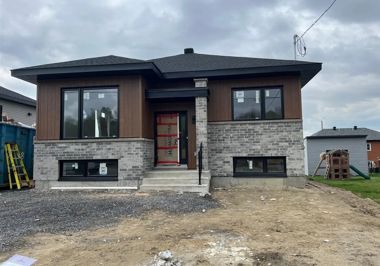 House for sale - 2441 Place des Jardins, Saint-Robert, J0G 1S0