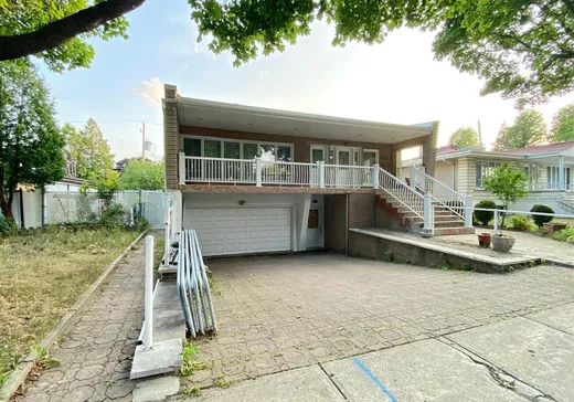 Maison à vendre - 9250 Rue de Villieu, Montréal (Saint-Léonard), H1R 2J6