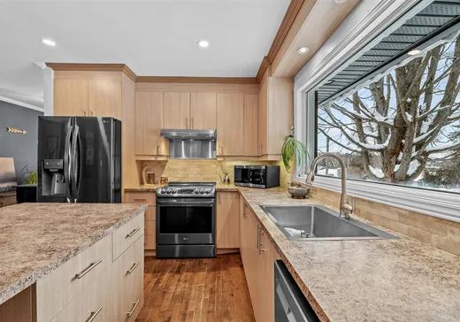 Bungalow for sale - 32 Av. Byette, Sainte-Agathe-des-Monts, J8C2R4