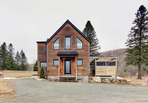 Two or more stories for sale - 7012 Rue de Nouvelle-France, Wentworth, J0T1Y0
