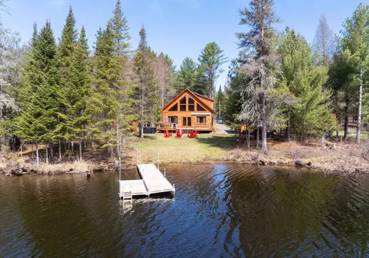 Maison à étages à vendre - 131 Ch. Val-Nature, Val-des-Bois, J0X3C0
