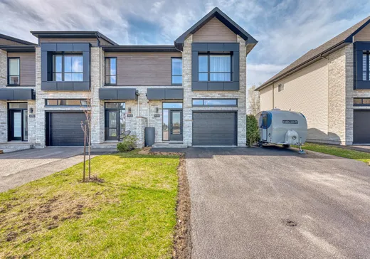 Maison à vendre - 8406 Rue Siméon-Lamarche, Mirabel, J7N 0Z9