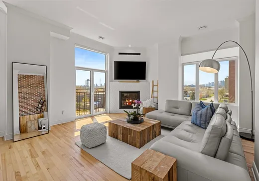 Condo à vendre - 30 Rue Waterman, Saint-Lambert, J4P 1R8
