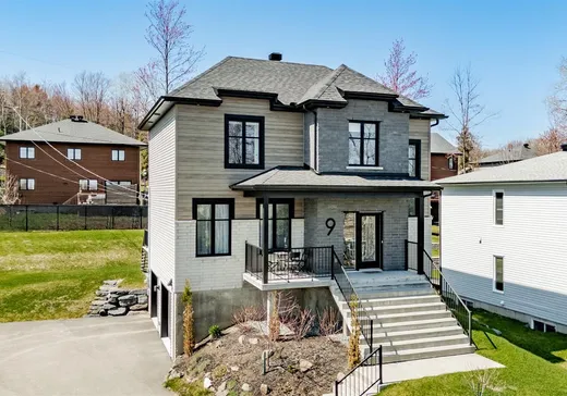 Two or more stories for sale - 9 Rue Duncan-Bruce, Lennoxville, J1M2J2