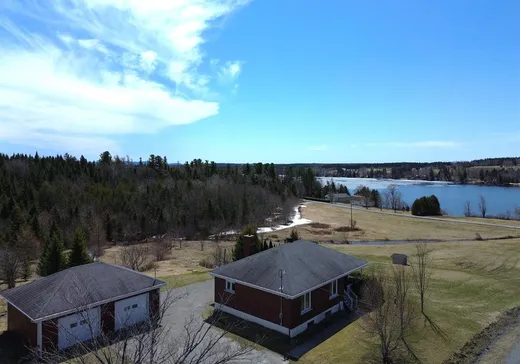 Bungalow à vendre - 211 7e Rang, Lac-Drolet, G0Y1C0