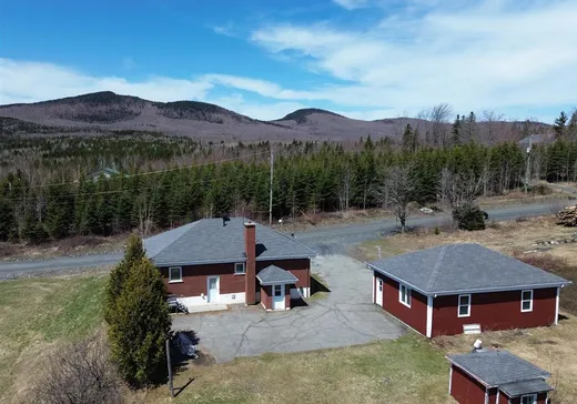 House for sale - 211 7e Rang, Lac-Drolet, G0Y 1C0