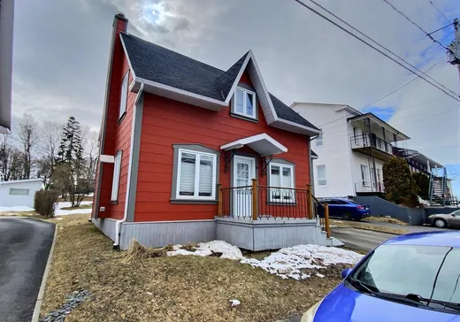 House for sale - 46 Rue Delage, Rivière-du-Loup, G5R 3P1