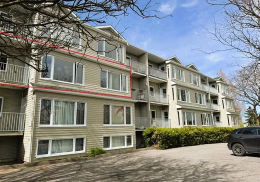 Condo for sale - 3001 Rue des Émeraudes, St-Hubert, J4T 3T7