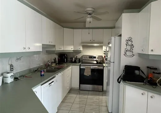 Condo for sale - 3001 Rue des Émeraudes, St-Hubert, J4T 3T7