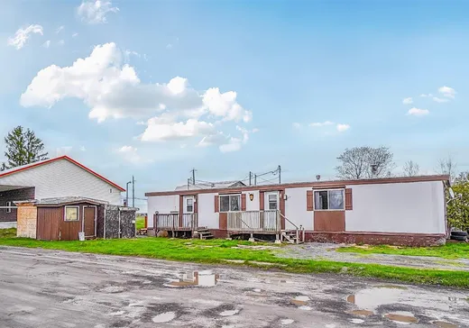 Maison à vendre - 17 Rue du Paradis-Mobile, Notre-Dame-des-Lourdes, J0K 1K0