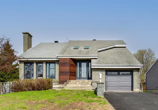Maison à étages à vendre - 53 Rue Albert-Dumouchel, Blainville, J7C4M1