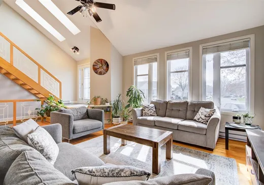Maison à vendre - 53 Rue Albert-Dumouchel, Blainville, J7C 4M1