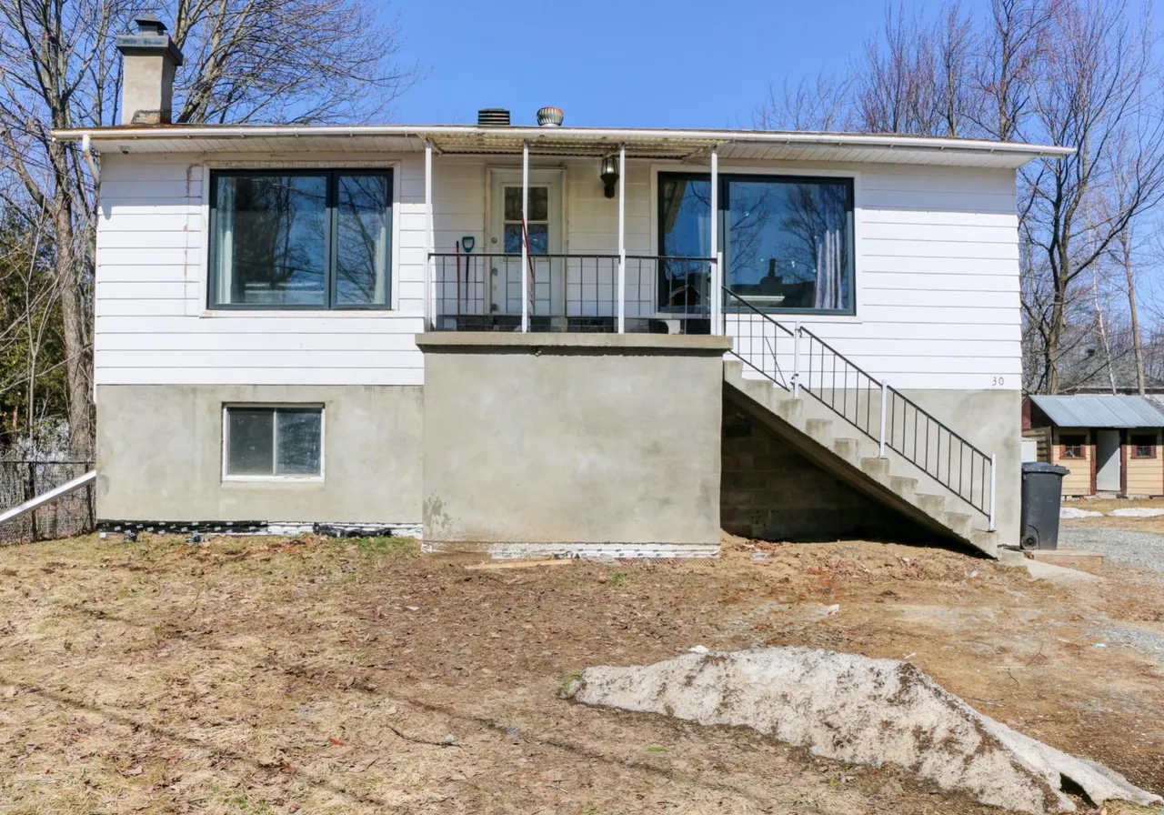 Maison à vendre - 30 Rue Beauchamp, L'Épiphanie, J5X 3E3