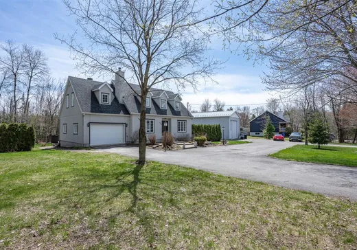 Maison à vendre - 462 Rue Alain, Sainte-Sophie, J5J 1T4