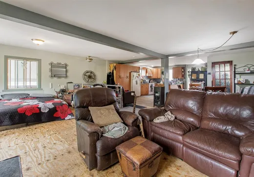 Maison à vendre - 75 Rue Laurette, Saint-Calixte, J0K 1Z0