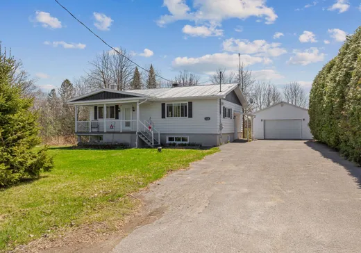 Two or more stories for sale - 144 3e rang de Brandon, St-Felix-De-Valois, J0K2M0