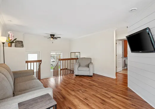 Maison à vendre - 342 51e Avenue, Sainte-Marthe-sur-le-Lac, J0N 1G4