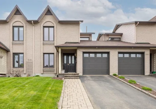 Two or more stories for sale - 491 Rue Barraute, Charlesbourg, G1H7E3