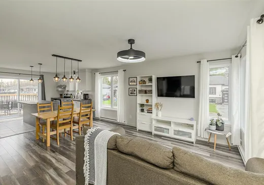 Maison à vendre - 1028 Rue Hermès, Sherbrooke, J1R 0W6