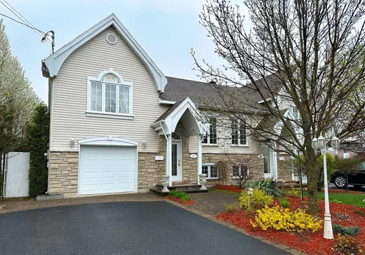 Split-level for sale - 27 Rue Ginette-Genois, Victoriaville, G6T2H2