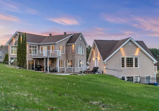 Maison à vendre - 665 Mtée des Pins S., Coaticook, J1A 3H4