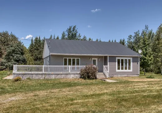 Bungalow for sale - 130 Ch. St-Paul, Parisville, J0B1K0