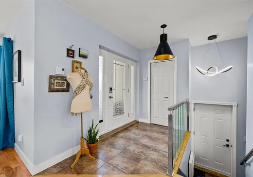 Maison à vendre - 496 Rue St-Paul, Magog, J1X 3T8