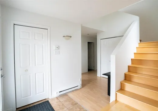 Maison à vendre - 115 Rue des Myrtilles, St-Ferreol-les-Neiges, G0A 3R0