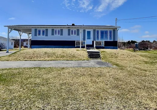 House for sale - 1294 Boul. de Cap-des-Rosiers, Gaspé, G4X 6H1