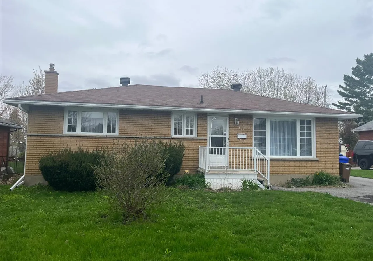 House for sale - 471 Rue St-Jean, Gatineau, J8P 5Y6