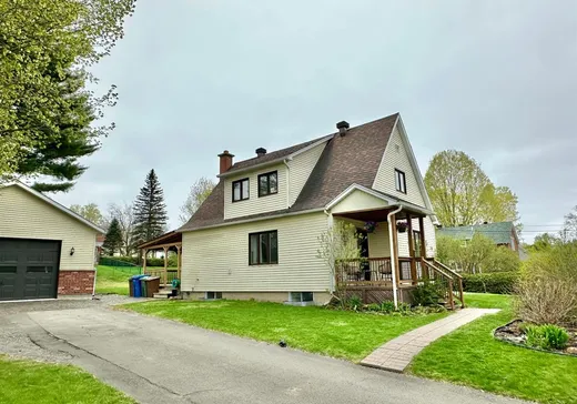 House for sale - 644 Rue Meikle, Lachute, J8H 1V2