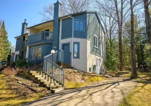 Two or more stories for sale - 1106 Rue Chantovent, Sainte-Adèle, J8B2Y5
