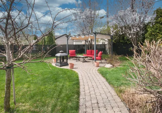 House for sale - 25 Av. Frontenac, La Prairie, J5R 0A9