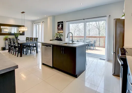Maison à vendre - 160 Rue du Soleil, Saint-Calixte, J0K 1Z0